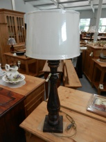 Lampa, výška 61 cm, stínidlo bílé